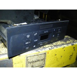 AUDI A2 CLIMATE CONTROL UNIT - little mark