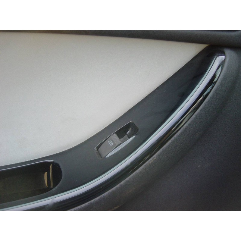 Passenger Electric Window Switch (S3 - facelift)