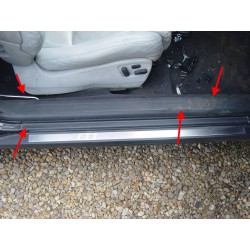 Driver sill trim (S3 - facelift)